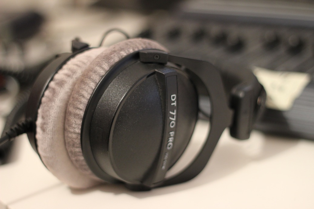 Améliorer vos prises de son de chant (avec vos oreilles)